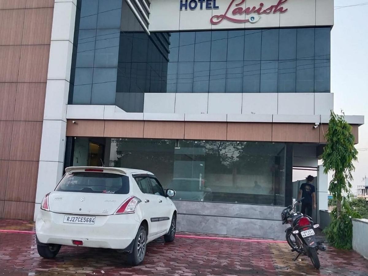 Jmc Hotel Lavish Akolia Εξωτερικό φωτογραφία